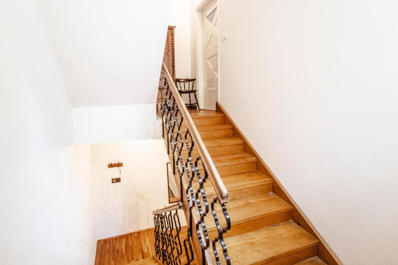 Kiraly40 Apartman Печ Екстериор снимка